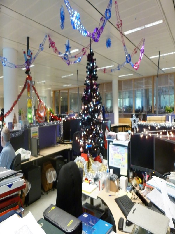 Top Office Christmas Decorating Ideas - Christmas Celebration - All about Christmas