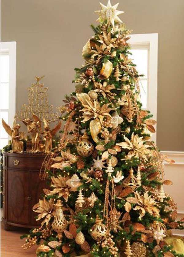 10 Beautiful Christmas Tree Decorating Ideas