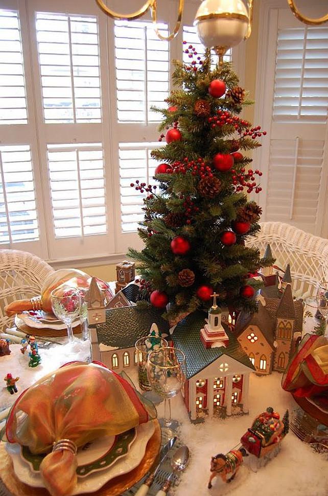 https://christmas.365greetings.com/wp-content/uploads/2015/11/beautiful-christmas-tree..jpg