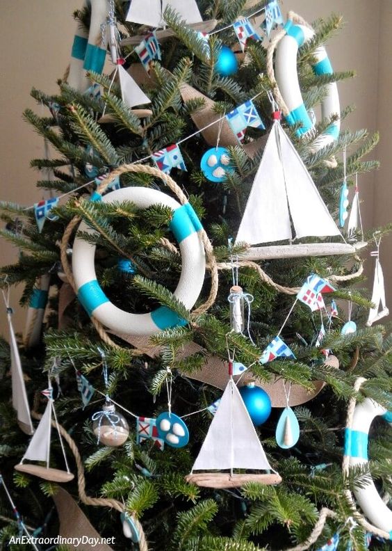 blue Christmas tree decoration ideas