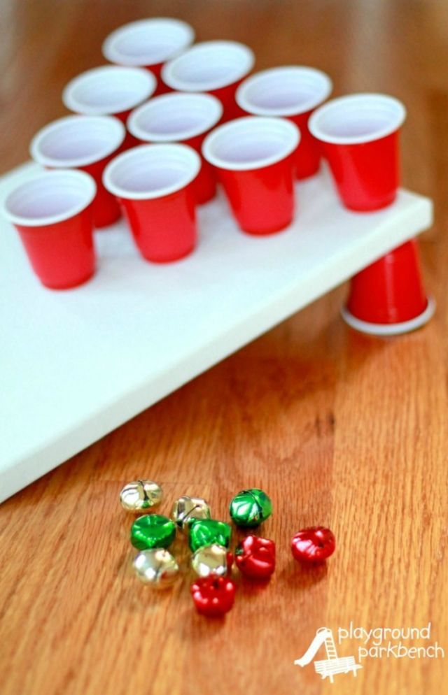 Adorable Jingle Bells Tossing Game