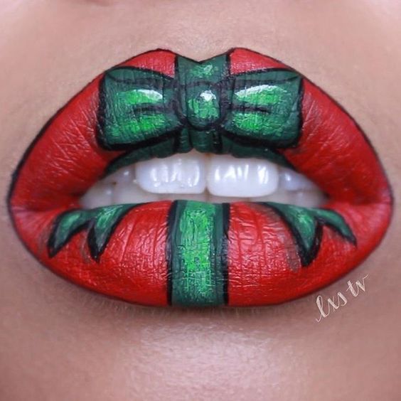 Creative Lip Makeup Ideas for Christmas Party